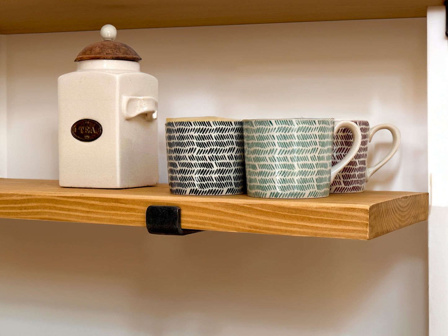 shelf with up style shelf bracket briwax finish