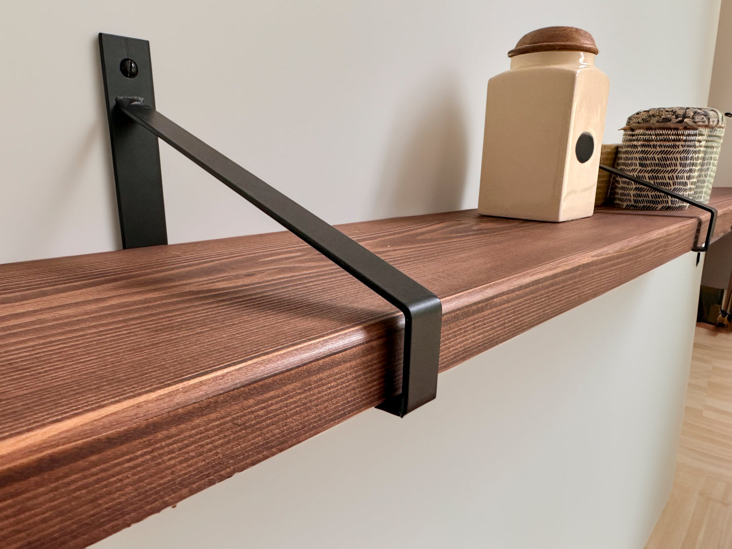 Briwax coloured shelf with suspense style bracket